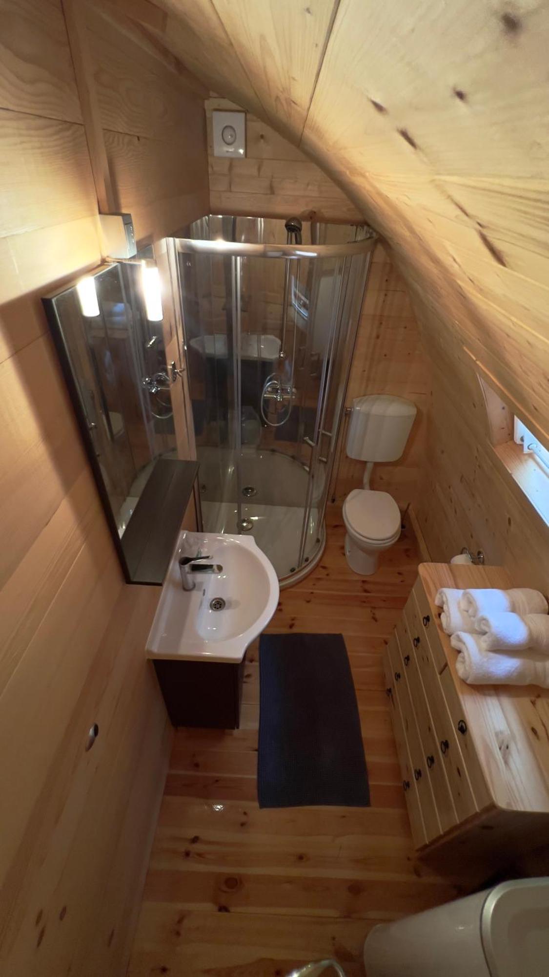 Glamping Dragonja River Smarje  Phòng bức ảnh